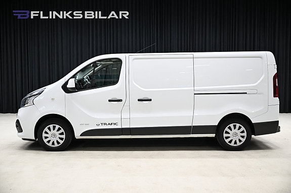 Renault Trafic 3 of 28