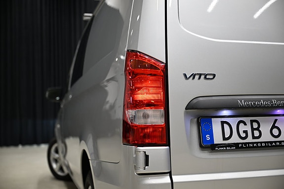 Mercedes-Benz Vito 119 12 of 30