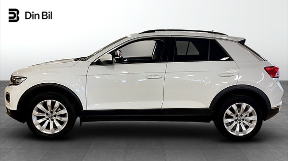 Volkswagen T-Roc 2 of 11