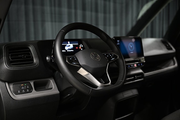 Volkswagen ID. Buzz 15 of 30