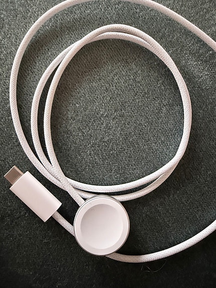 Apple iPhone Watch series 11 image 3