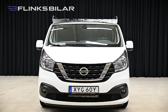 Nissan NV300 11 of 24