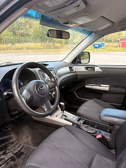 Subaru Forester 5 of 5
