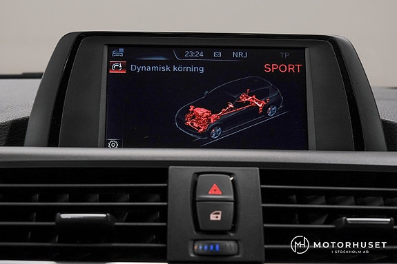 BMW 118i 13 of 22