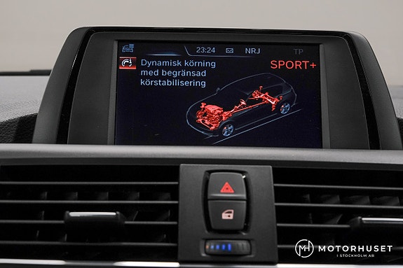 BMW 118i 12 of 22