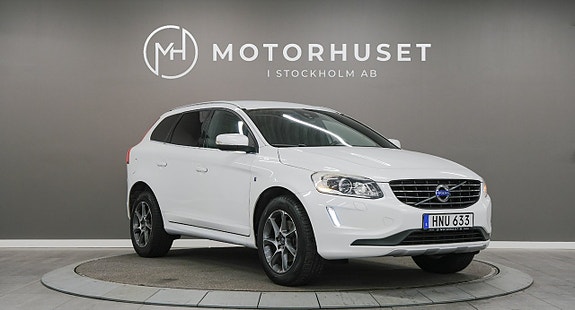Volvo XC60 3 of 22