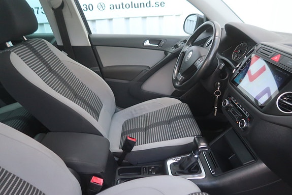 Volkswagen Tiguan 11 of 24