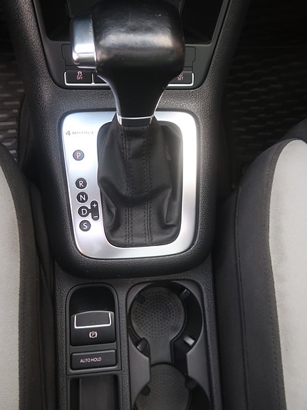 Volkswagen Tiguan 18 of 24