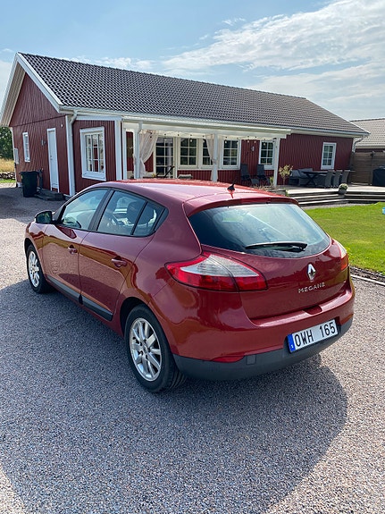 Renault Megane III 4 of 11