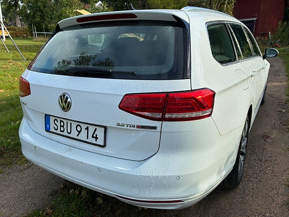 Volkswagen Passat 3 of 8