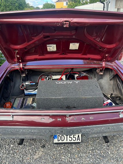 Pontiac Catalina 3 of 5