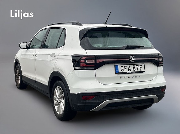 Volkswagen T-Cross 2 of 3