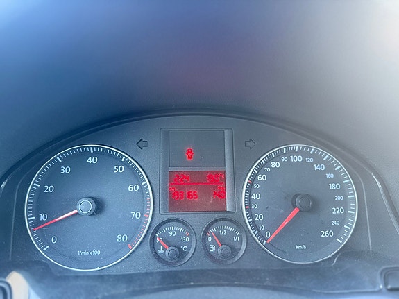 Volkswagen Golf V 4 of 17
