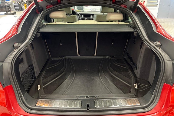 BMW X4 20 of 27