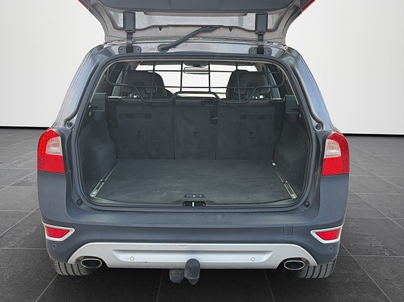 Volvo XC70 18 of 30