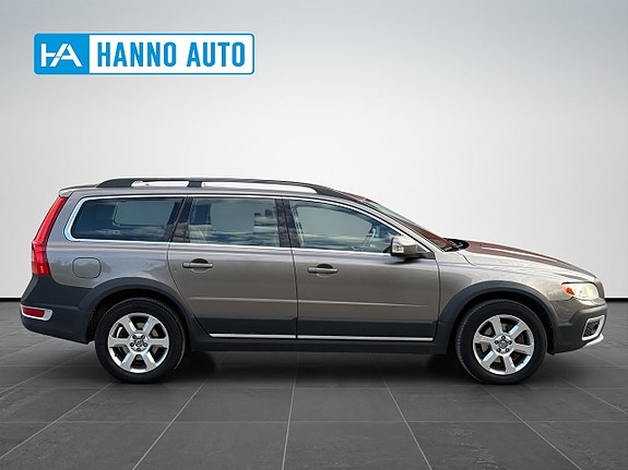 Volvo XC70 6 of 30