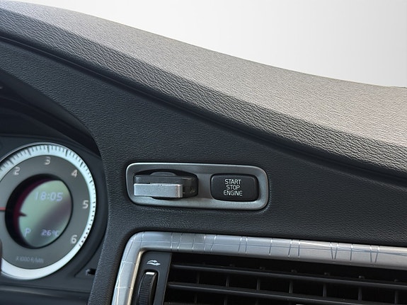 Volvo XC70 23 of 30