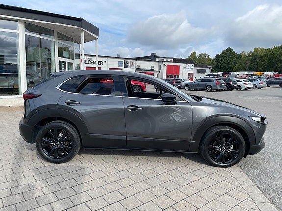 Mazda CX-30 4 of 30