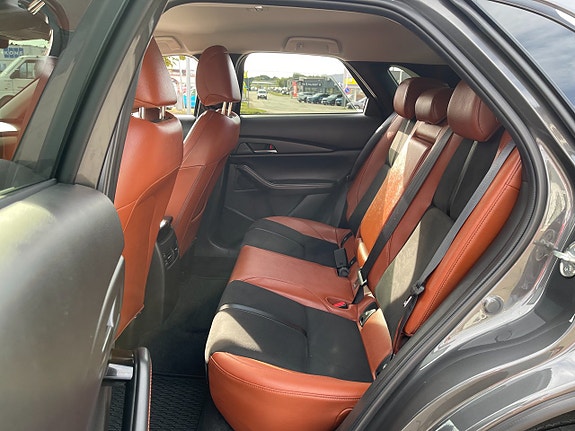 Mazda CX-30 14 of 30