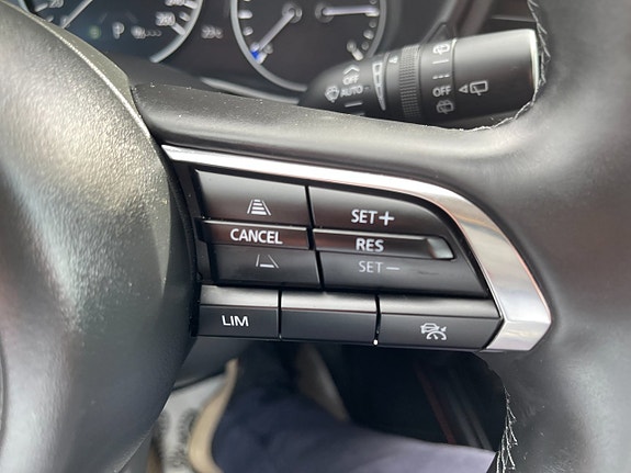 Mazda CX-30 22 of 30