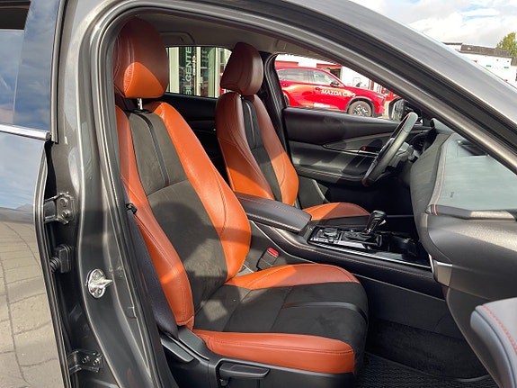 Mazda CX-30 18 of 30