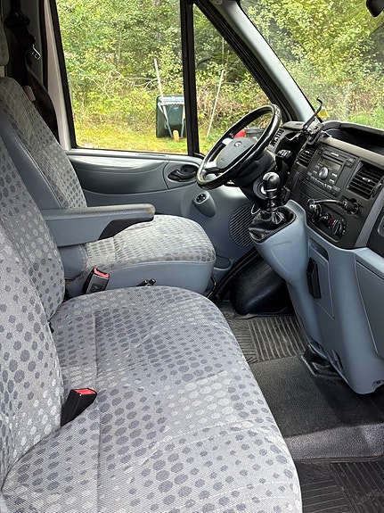 Ford Transit 13 of 14