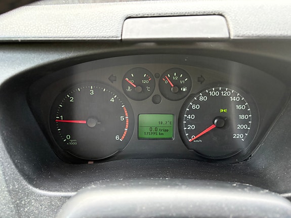 Ford Transit 14 of 14