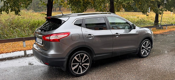 Nissan Qashqai 2 of 8