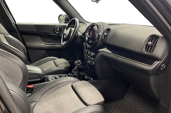 MINI Countryman Cooper SE 20 of 24