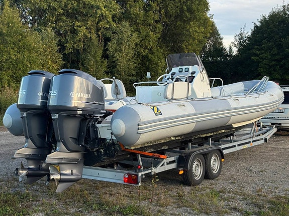 Zodiac Pro Open 850 – 2x Yamaha 225 – endast 304 tim + 80kmH 4 of 12