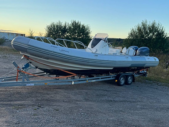 Zodiac Pro Open 850 – 2x Yamaha 225 – endast 304 tim + 80kmH 3 of 12