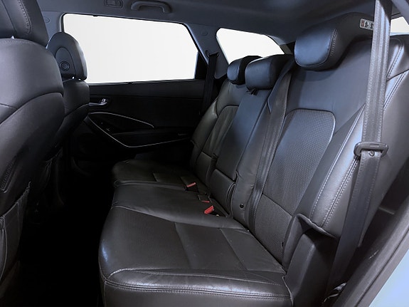 Hyundai Grand Santa Fe 15 of 20