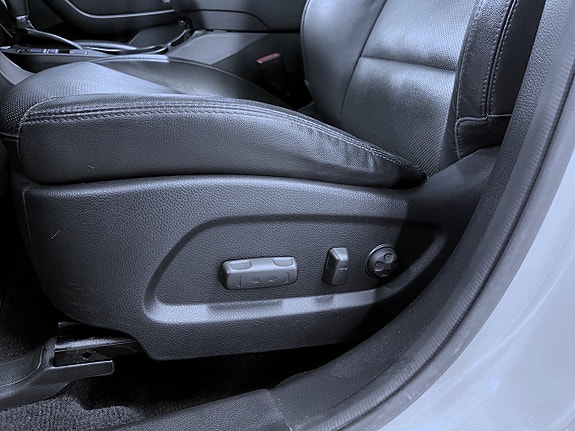 Hyundai Grand Santa Fe 8 of 20