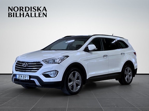 Hyundai Grand Santa Fe 3 of 20
