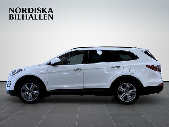 Hyundai Grand Santa Fe 4 of 20