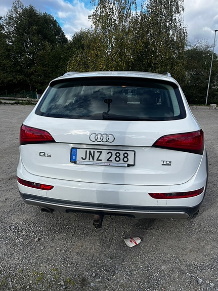 Audi Q5 3 of 7