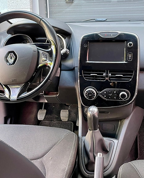 Renault Clio 4 of 6