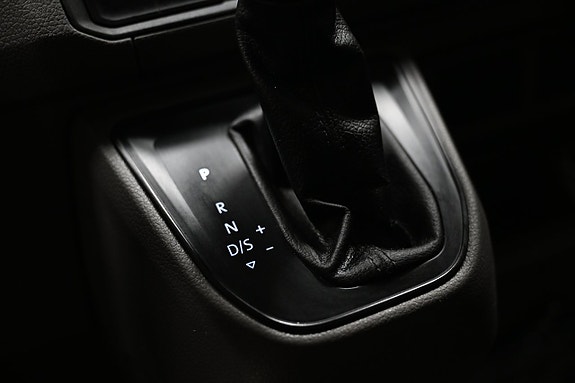 Volkswagen Crafter 15 of 25
