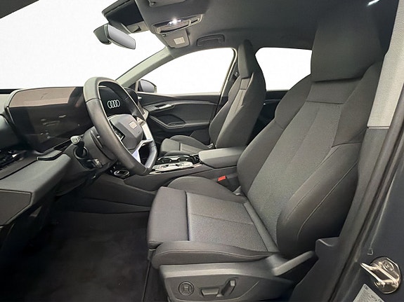 Audi Q6 e-tron 10 of 30