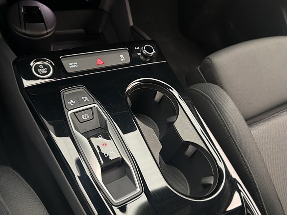 Audi Q6 e-tron 26 of 30