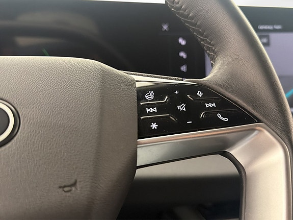 Audi Q6 e-tron 18 of 30