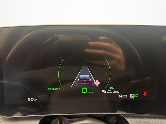 Audi Q6 e-tron 16 of 30