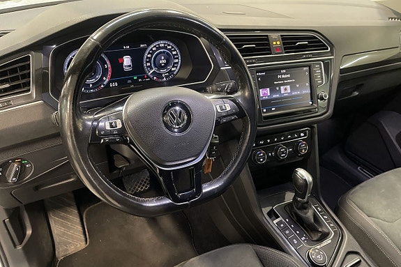 Volkswagen Tiguan 9 of 14