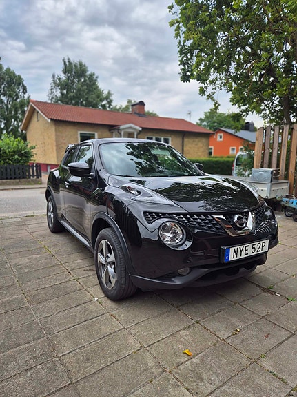 Nissan Juke 2 of 5