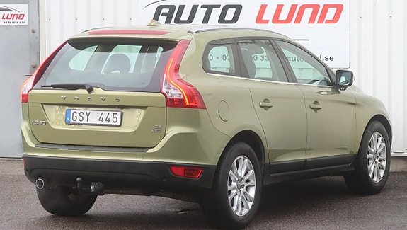 Volvo XC60 5 of 27