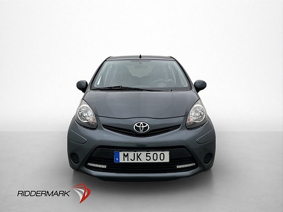 Toyota Aygo 2 of 23