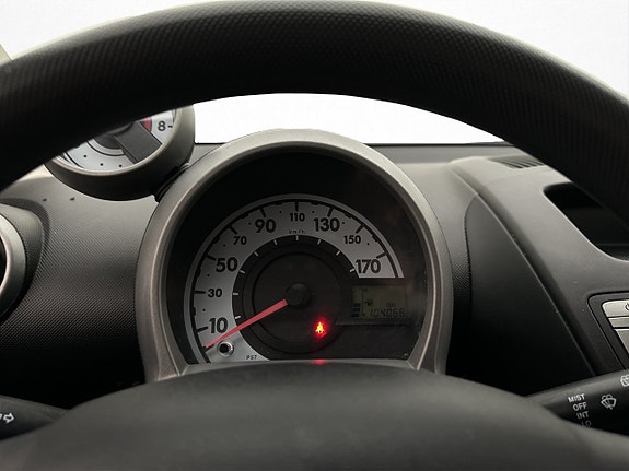 Toyota Aygo 14 of 23