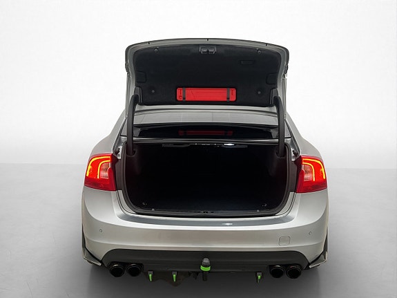 Volvo S60 9 of 30
