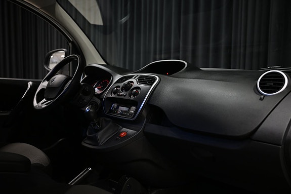 Renault Kangoo Maxi 27 of 29