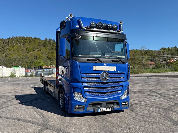 Mercedes-Benz Trucks Actros 2551 Maskinbil BIltransport Maskintransport 3 of 26